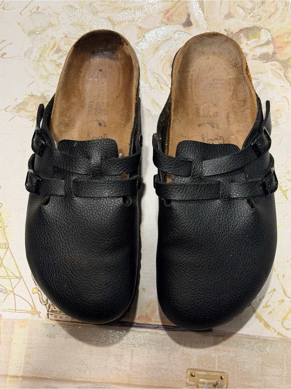 Birki's By Birkenstock Black
Leather Slip On's Men Size 8 Ladies Size 10